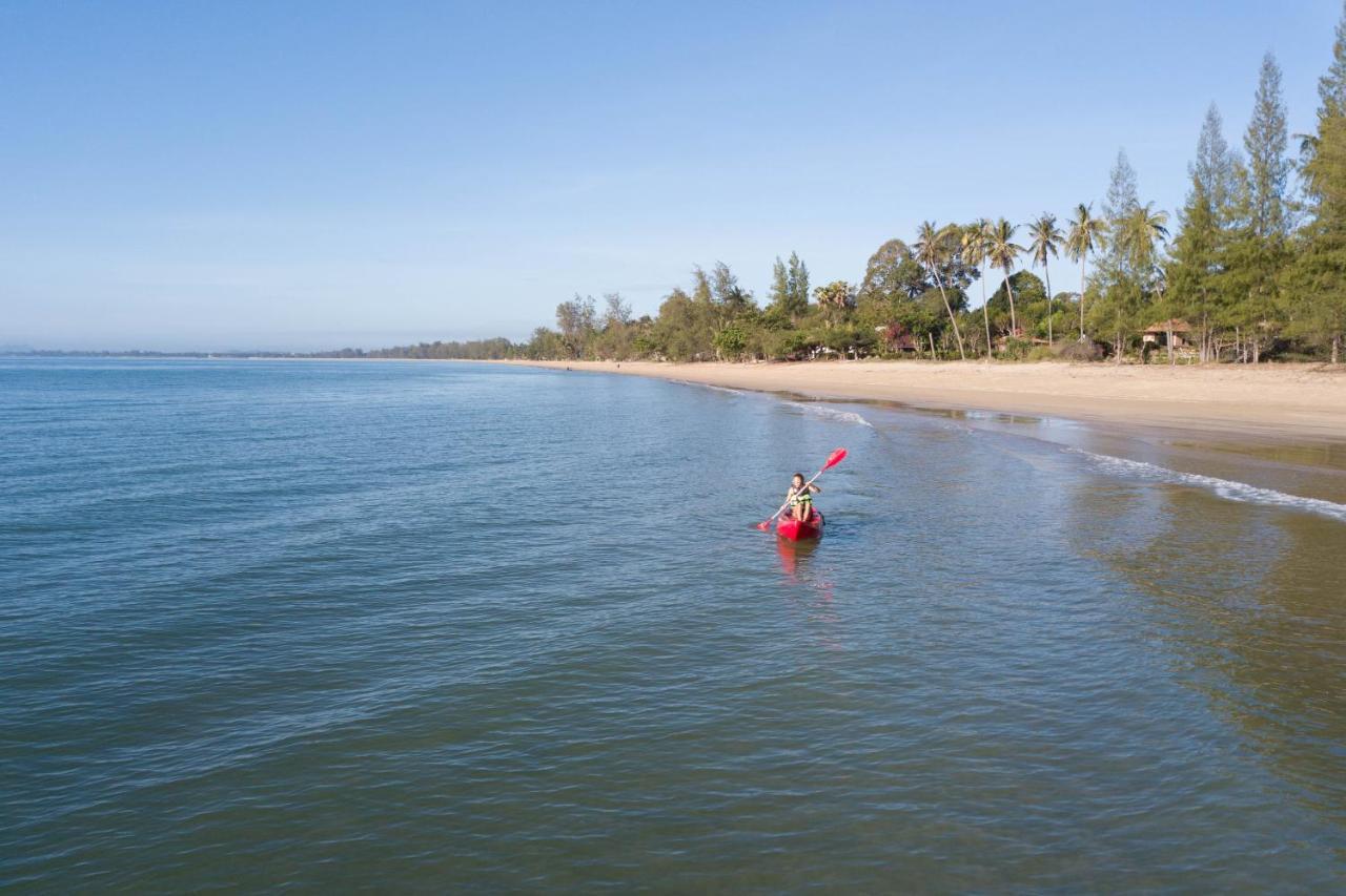 Seanery Beach Resort Bang Saphan Eksteriør bilde