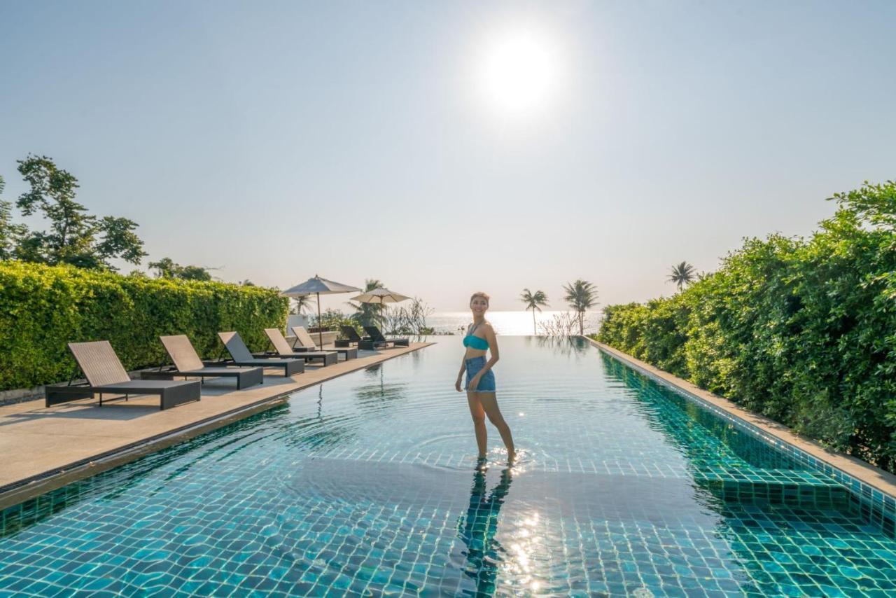 Seanery Beach Resort Bang Saphan Eksteriør bilde
