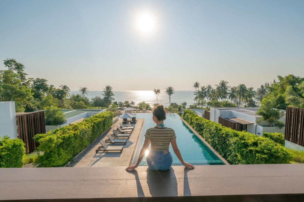 Seanery Beach Resort Bang Saphan Eksteriør bilde